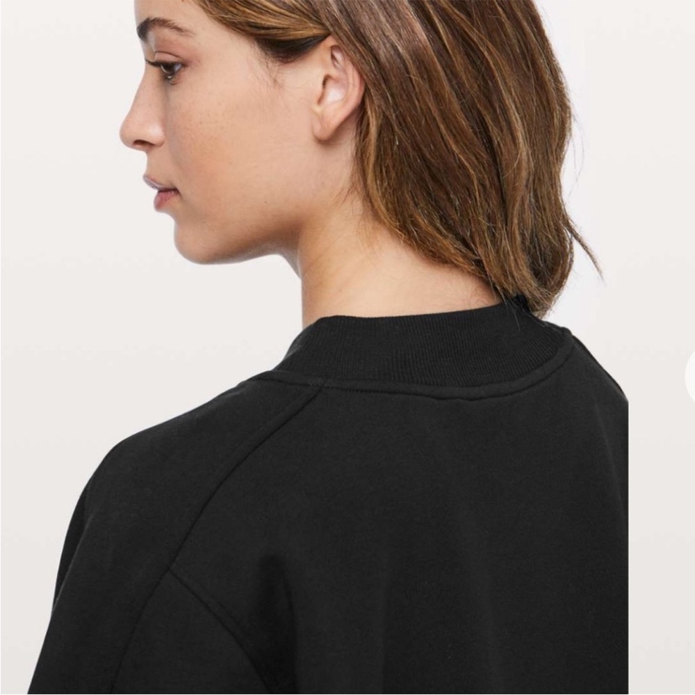 Lululemon Chill On Black Crewneck Sweatshirt